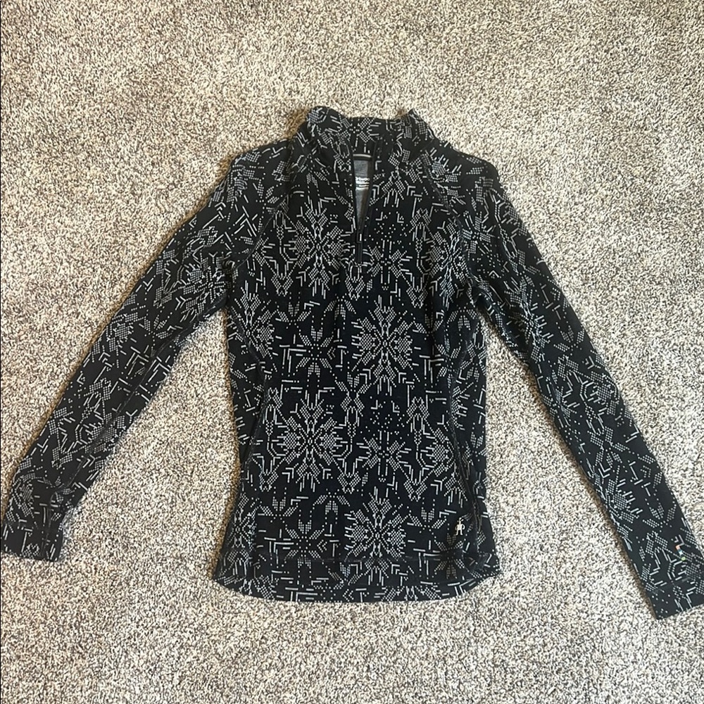 Smartwool Black and Gray Patterned Women's Top